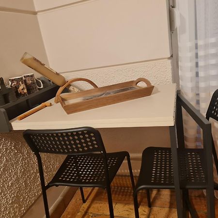 Garden Center Apartment Nowy Sad Pokój zdjęcie