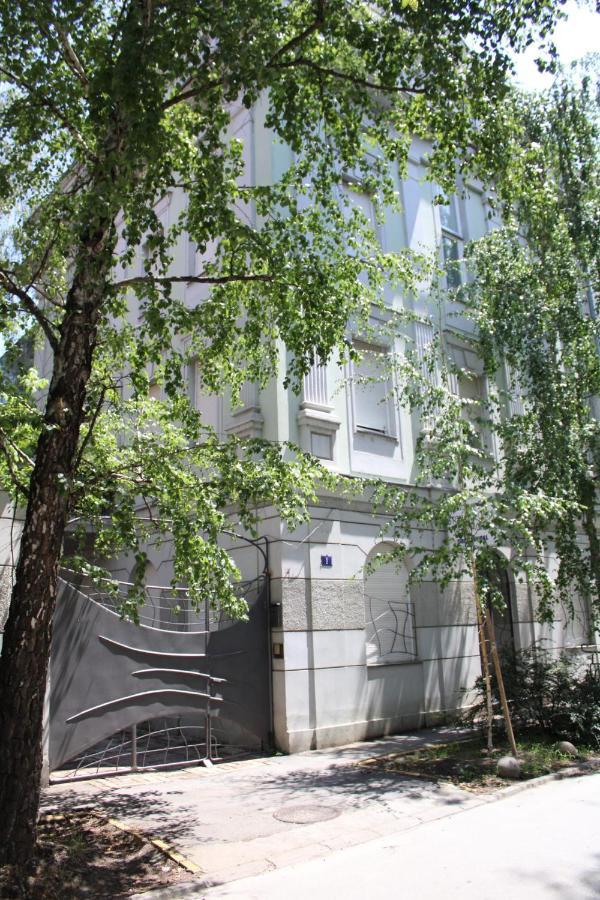 Garden Center Apartment Nowy Sad Zewnętrze zdjęcie